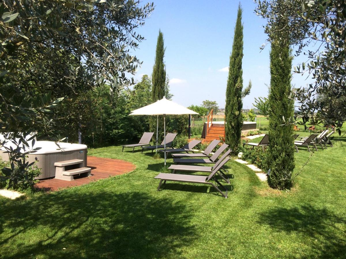 Agriturismo Al Tralcio ヴァレッジョ・スル・ミンチョ エクステリア 写真