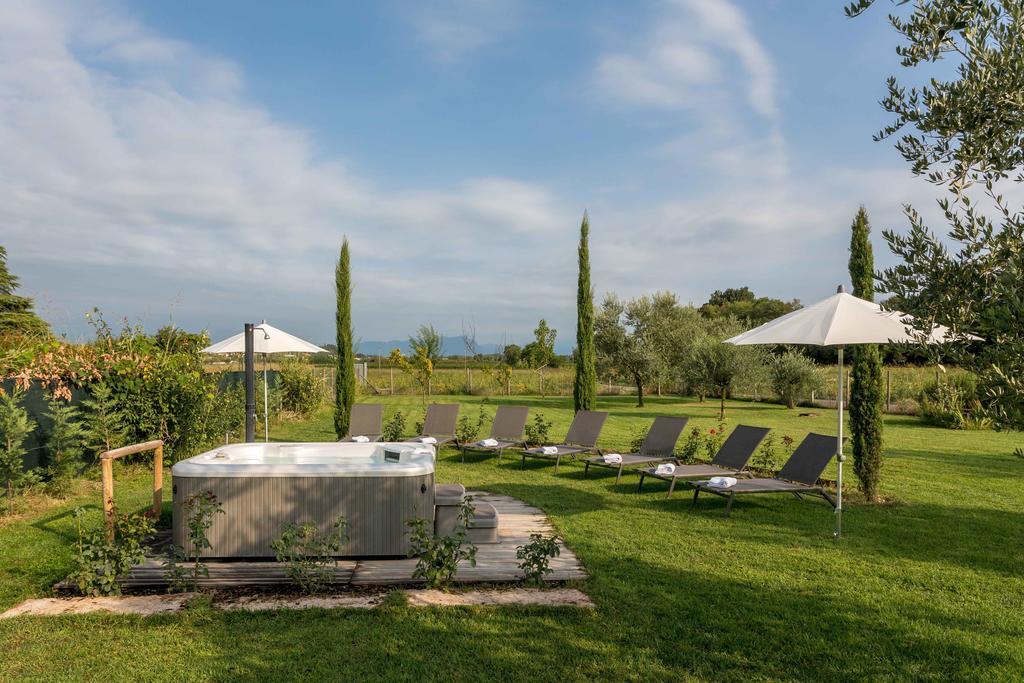 Agriturismo Al Tralcio ヴァレッジョ・スル・ミンチョ エクステリア 写真
