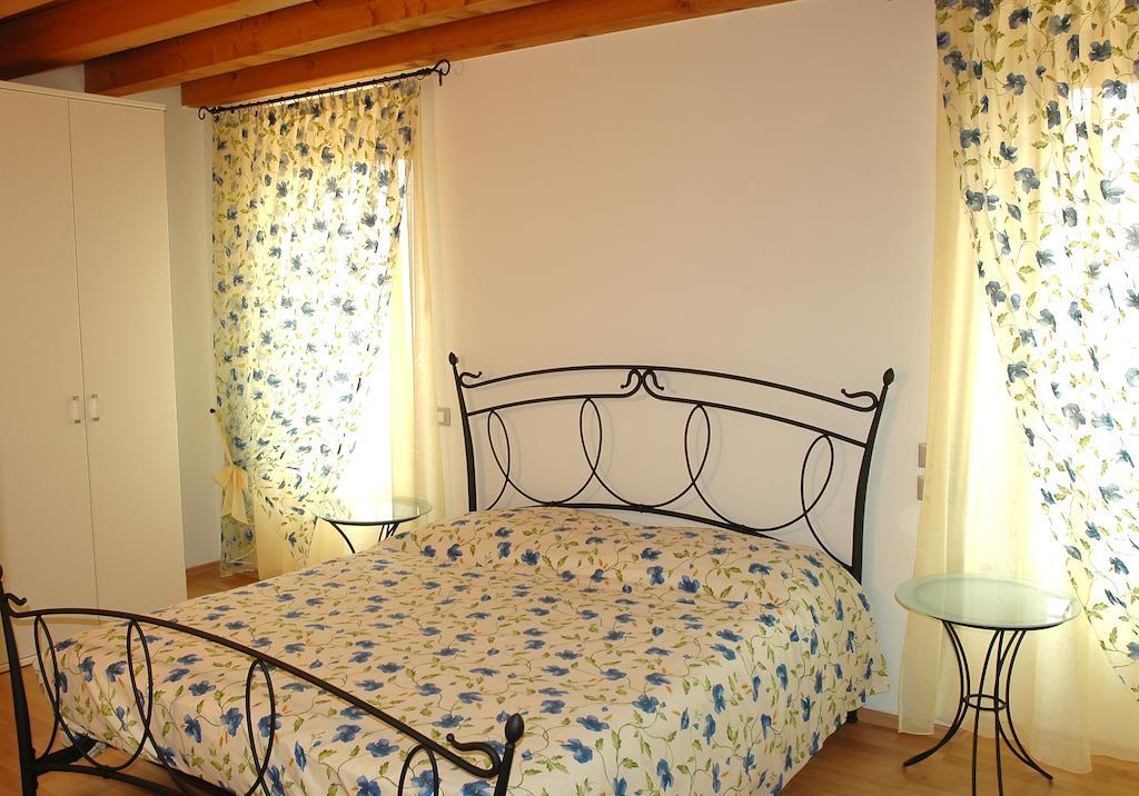 Agriturismo Al Tralcio ヴァレッジョ・スル・ミンチョ 部屋 写真