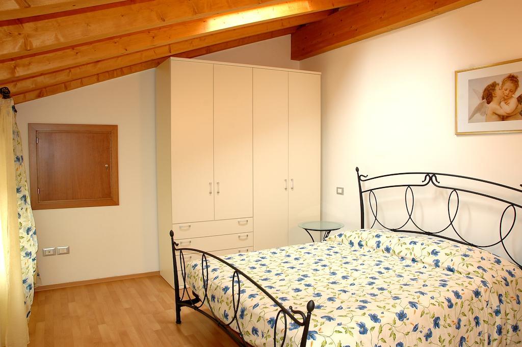 Agriturismo Al Tralcio ヴァレッジョ・スル・ミンチョ 部屋 写真