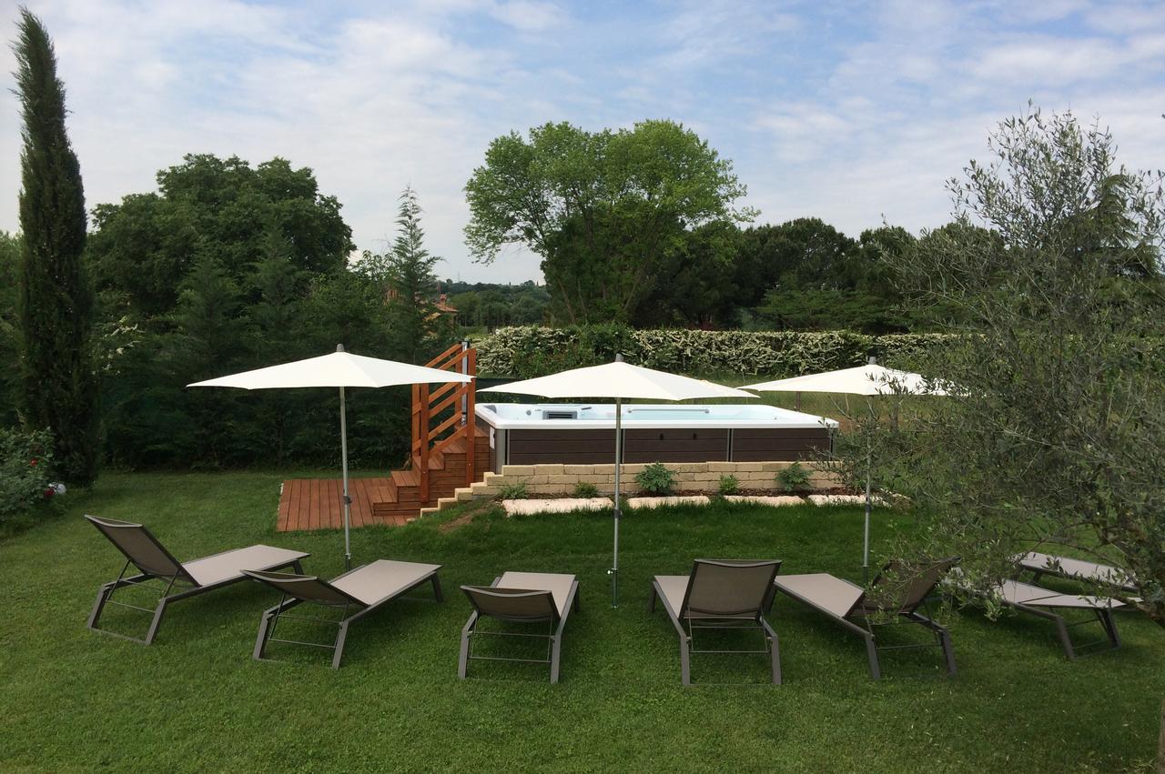 Agriturismo Al Tralcio ヴァレッジョ・スル・ミンチョ エクステリア 写真
